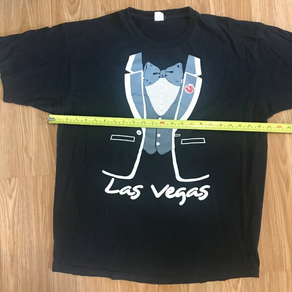 Paul Daniels Las Vegas Tuxedo Print T-Shirt - Picture 5 of 5